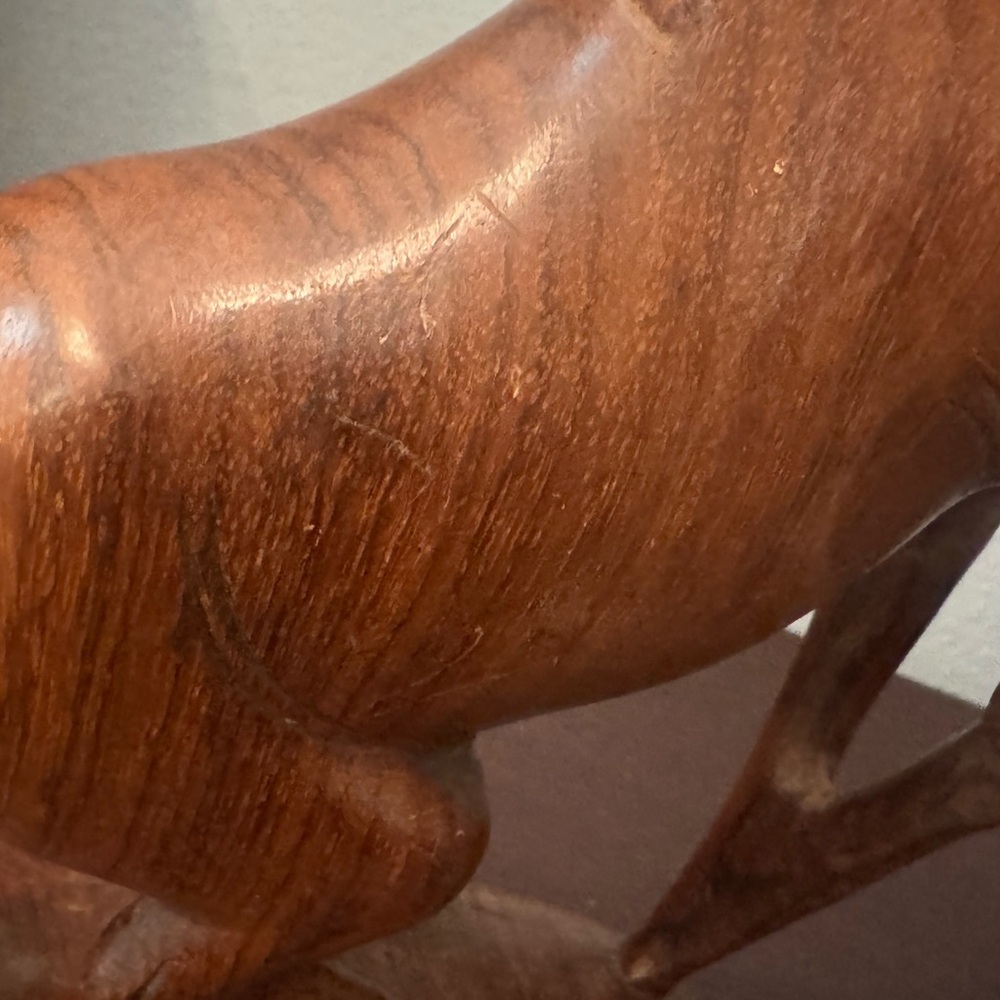 Vintage Equestrian Pair of Carved Wooden Horse Figurines - Beautiful! - Picture 15 of 15